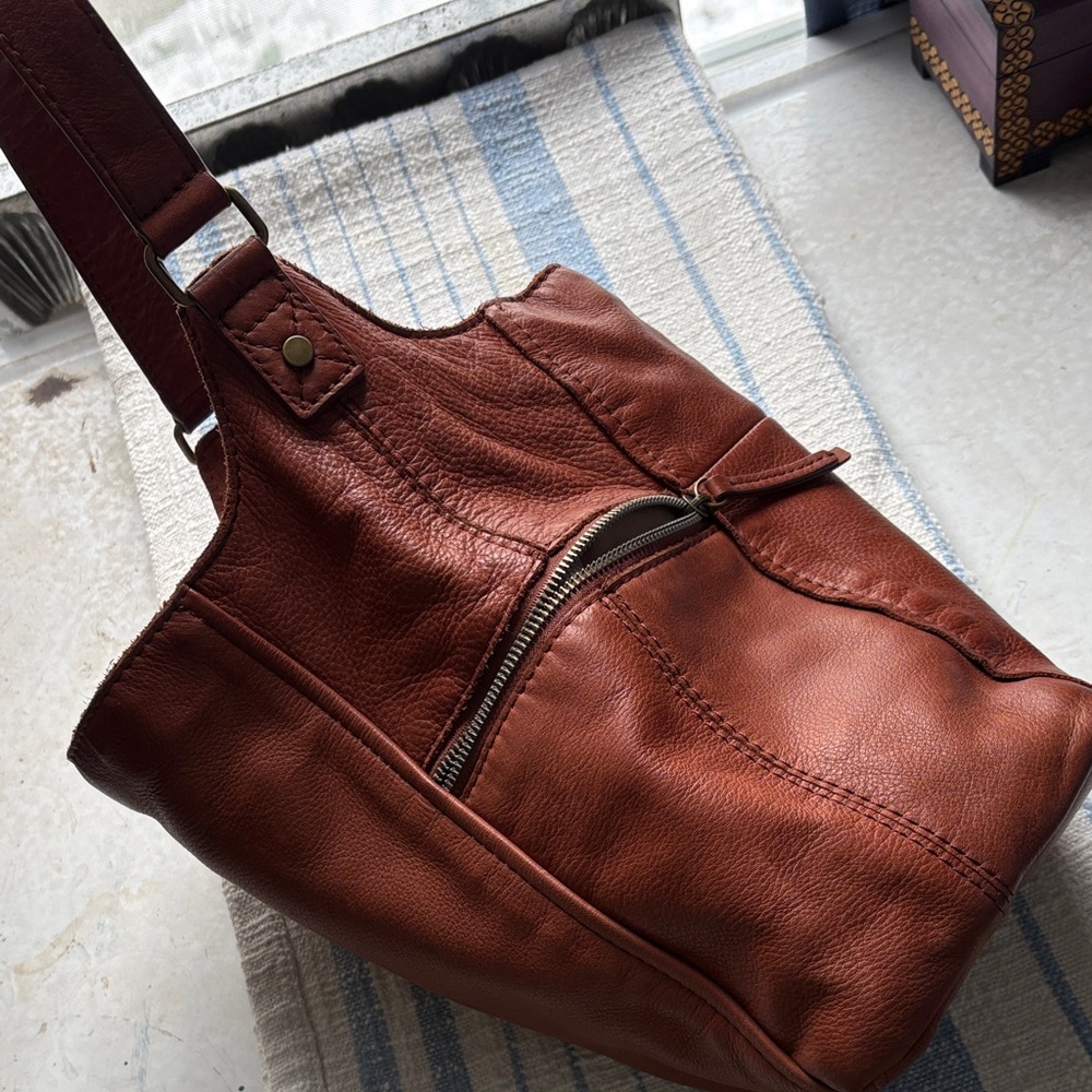 American Leather Co. Bag - Picture 3 of 13